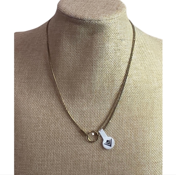 Silpada Gold Brass Snake Chain Necklace With Circle Pendant‎ New - Picture 2 of 7